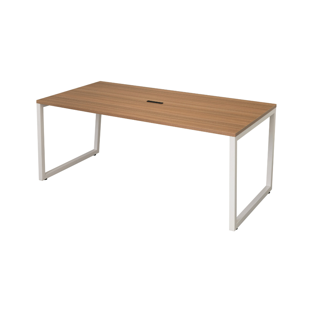 4口コンセント付会議テーブル