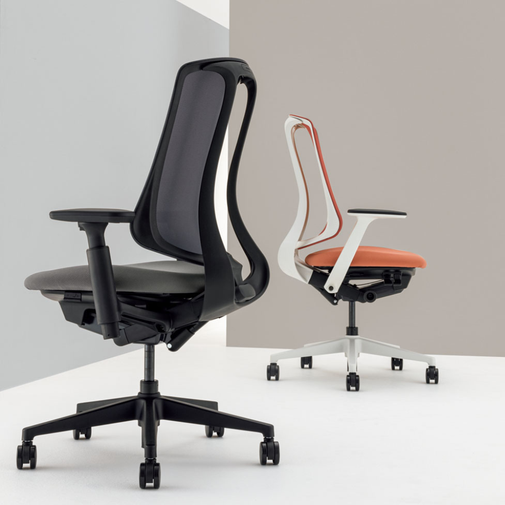 UCHIDA(内田洋行) Reflek(リーフレク) ハイバック ブラックフレーム