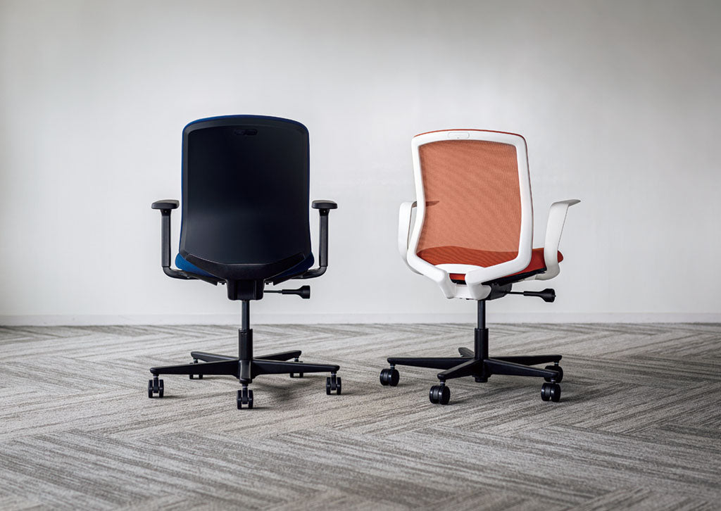 内田洋行 CARISSA2(カリッサ2) ミドルバック ツートン背ライトグレイタイプ メッシュチェア